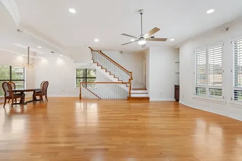 501 Detering Street Houston TX 77007