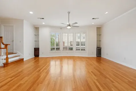 501 Detering Street Houston TX 77007