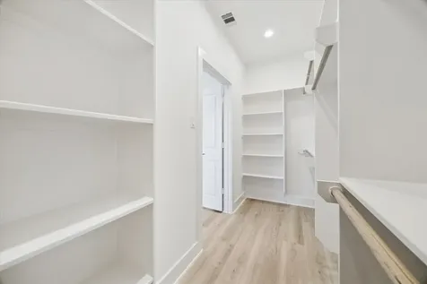 5622 Camino Encantado Drive Houston TX 77091