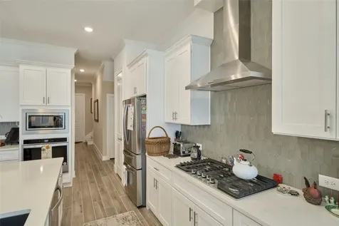 230 Connemara Drive The Woodlands TX 77382