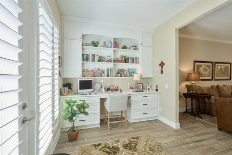 230 Connemara Drive The Woodlands TX 77382