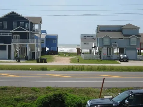 Lot 11 Verano Galveston TX 77554