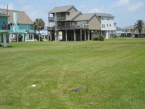 Lot 11 Verano Galveston TX 77554
