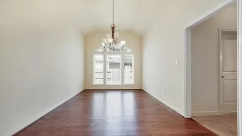 5903 Falling Briar Lane Sugar Land TX 77479