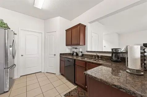 9811 Montana Sapphire Lane Rosharon TX 77583