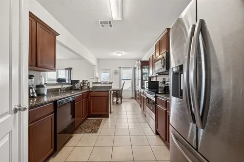 9811 Montana Sapphire Lane Rosharon TX 77583