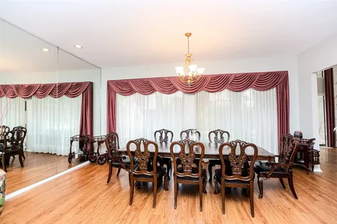12007 Lakeway Court Houston TX 77071