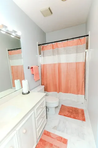 12007 Lakeway Court Houston TX 77071