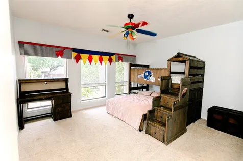 12007 Lakeway Court Houston TX 77071