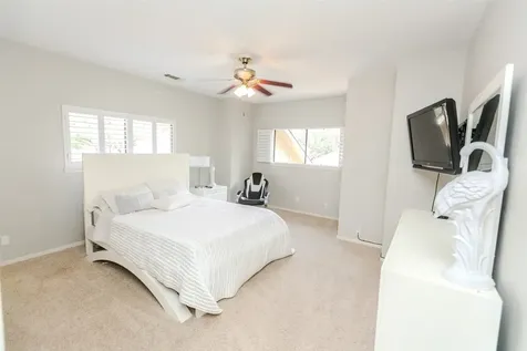 12007 Lakeway Court Houston TX 77071