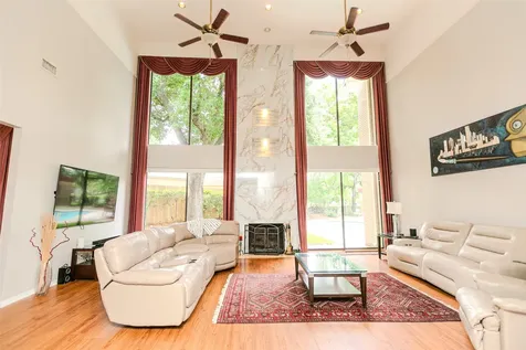 12007 Lakeway Court Houston TX 77071