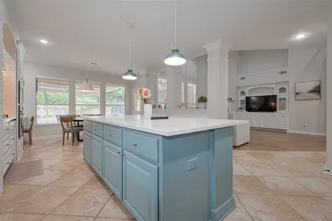 66 Marquise Oaks Place The Woodlands TX 77382