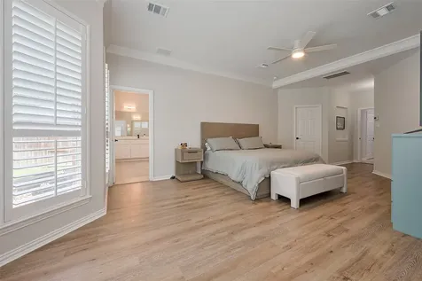 66 Marquise Oaks Place The Woodlands TX 77382