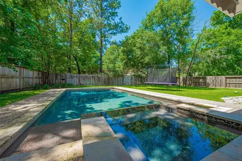 66 Marquise Oaks Place The Woodlands TX 77382