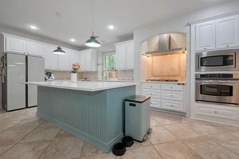 66 Marquise Oaks Place The Woodlands TX 77382