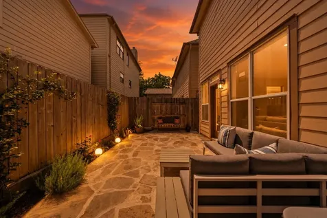 5425 Nolda Street Houston TX 77007