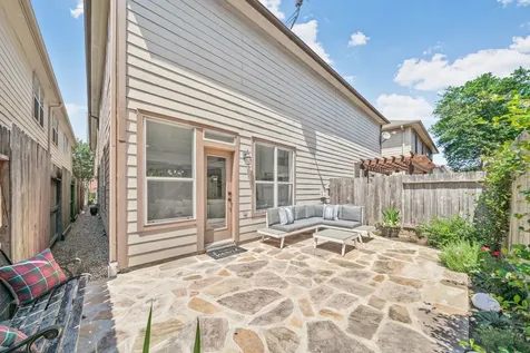 5425 Nolda Street Houston TX 77007