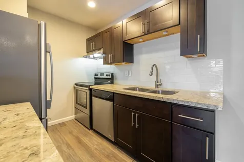 2750 Holly Hall Street 1608 Houston TX 77054