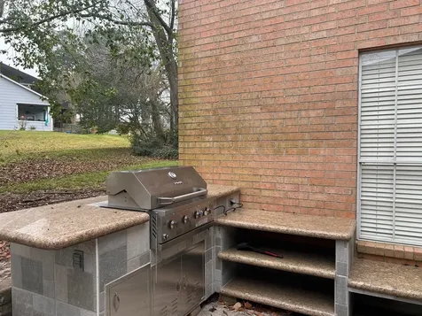 112 Harbour Town Drive Conroe TX 77356