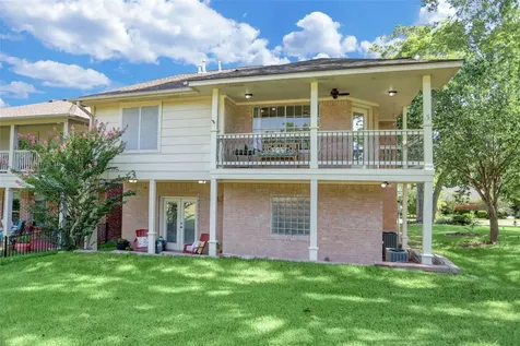 112 Harbour Town Drive Conroe TX 77356