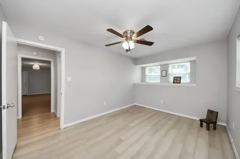 308 Wildwood Lane Conroe TX 77301