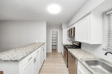 308 Wildwood Lane Conroe TX 77301