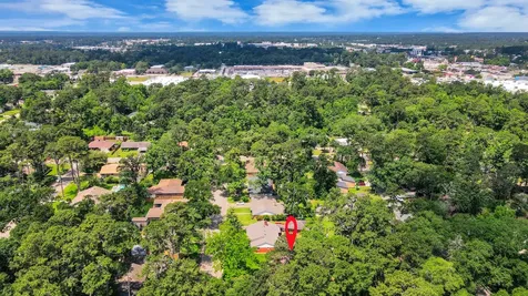 308 Wildwood Lane Conroe TX 77301