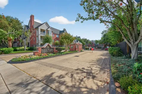 1330 Old Spanish Trail 3206 Houston TX 77054