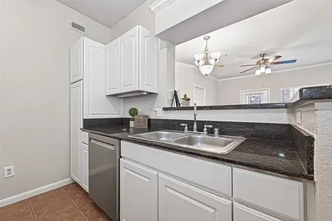 1330 Old Spanish Trail 3206 Houston TX 77054