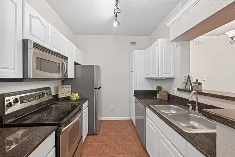 1330 Old Spanish Trail 3206 Houston TX 77054