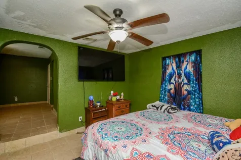 3421 Avenue C Dickinson TX 77539