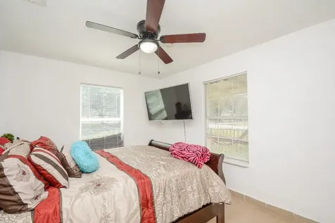 3421 Avenue C Dickinson TX 77539