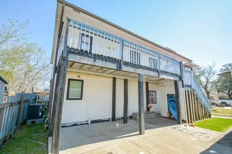 3421 Avenue C Dickinson TX 77539