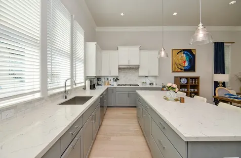 2419 W Kolbe Lane Houston TX 77080