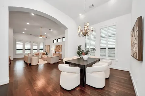 4310 Bakers Cove Manvel TX 77578