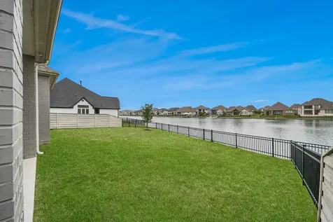 4310 Bakers Cove Manvel TX 77578