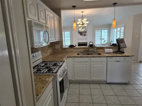 1323 Village Garden Drive Missouri City TX 77459