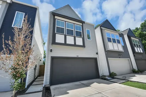 318 Neyland Street Houston TX 77022