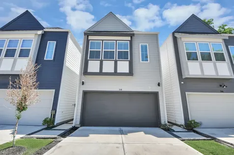 318 Neyland Street Houston TX 77022