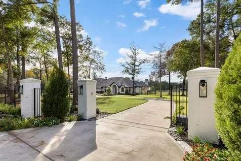 15240 Saddlewood Drive Conroe TX 77384