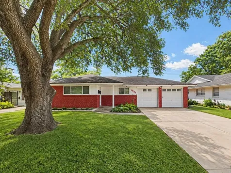 6625 Sandstone Street Houston TX 77074