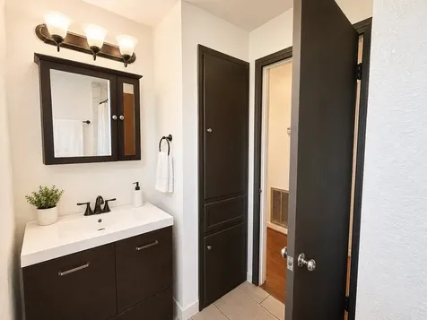 6625 Sandstone Street Houston TX 77074