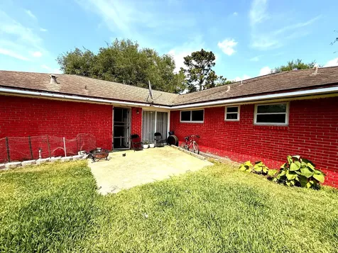 6625 Sandstone Street Houston TX 77074