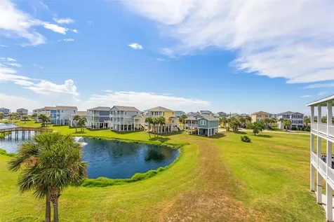 4114 NW Green Heron Drive Galveston TX 77554