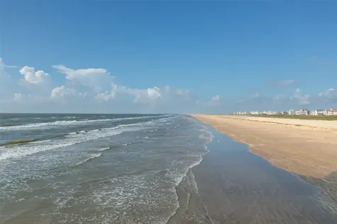 4114 NW Green Heron Drive Galveston TX 77554
