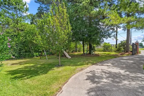 21719 Mueschke Road Tomball TX 77377
