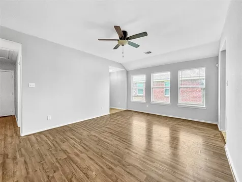 4311 Amaryllis Avenue Baytown TX 77521