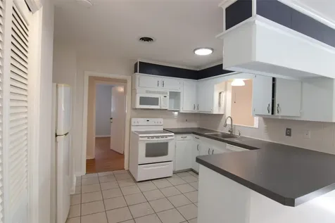 7030 Sharpview Drive Houston TX 77074