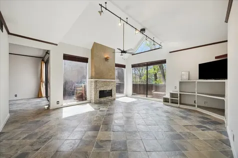 222 Litchfield Lane Houston TX 77024