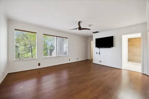222 Litchfield Lane Houston TX 77024